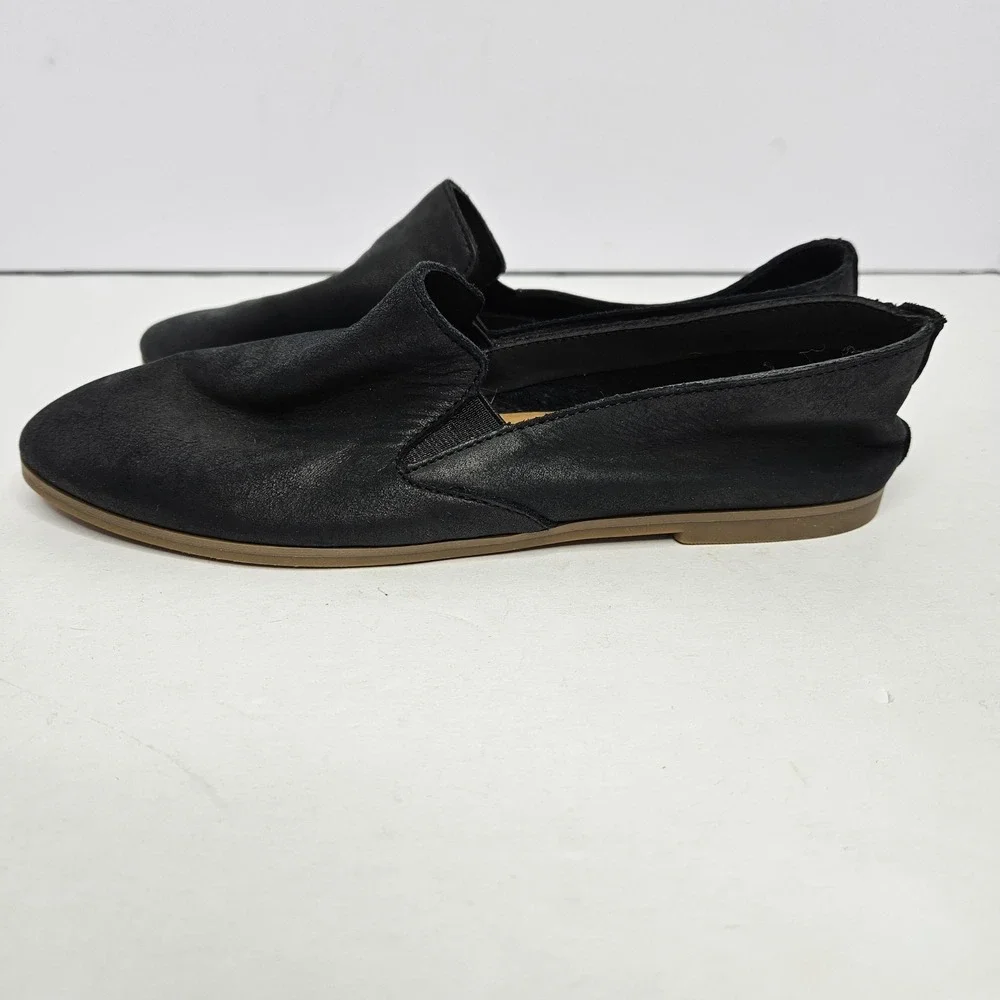 Lucky Brand Slip On Shoes‎ Black Flats Size 6.5 Heel To Toe 9.5